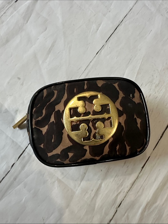 Tory Burch Accessories - Tory Burch Leopard Print small cosmetic case with Gold Logo Accent